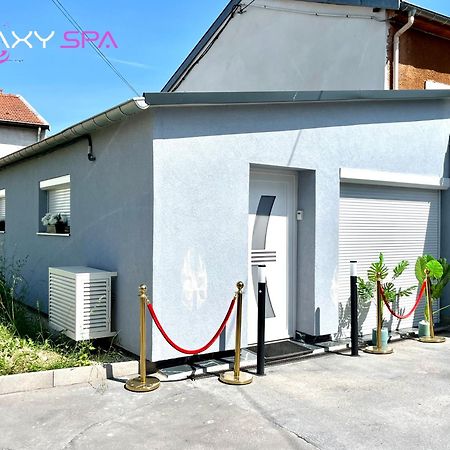 Galaxy Spa - Suite Jupiter Jacuzzi Privatif Champigneulles Exterior foto