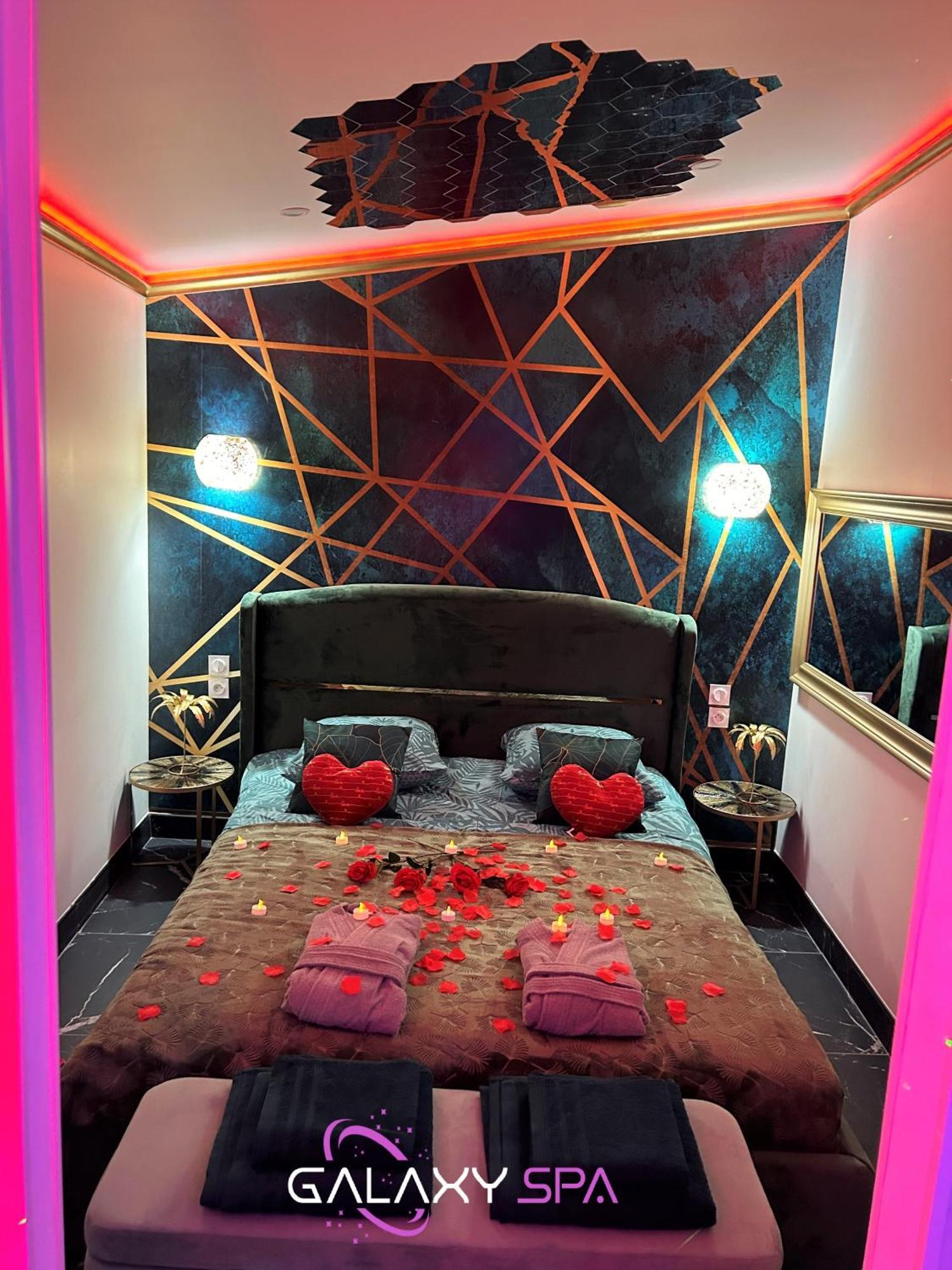 Galaxy Spa - Suite Jupiter Jacuzzi Privatif Champigneulles Exterior foto
